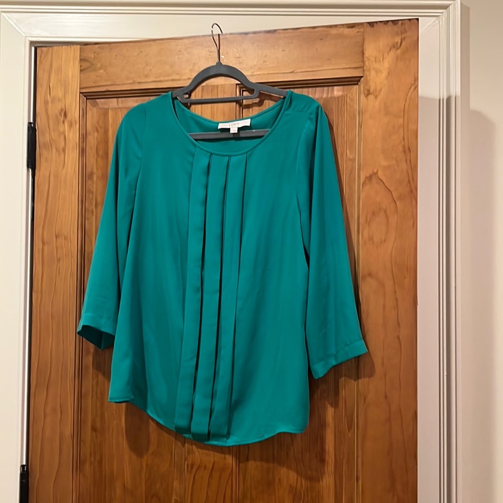 LOFT 3/4 length blouse
